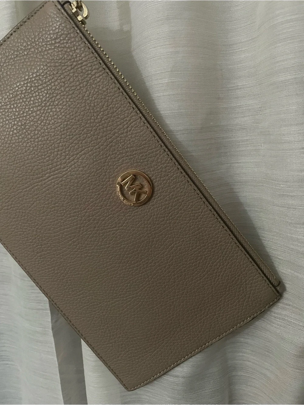 Michael Kors large pebbled Fulton clutch